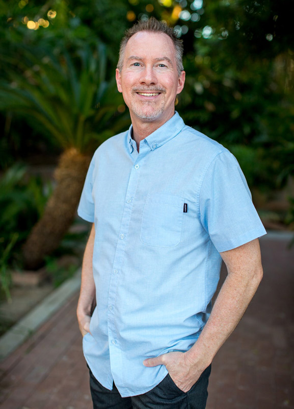 Dr Dan Charnstrom